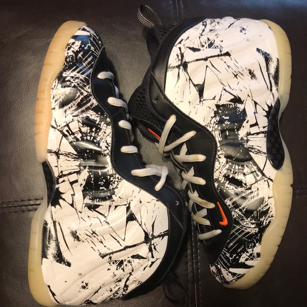 Nike little posite one BG shattered backboard youth sneakers